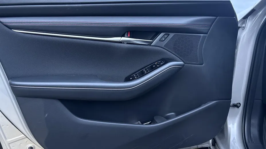 MAZDA 3 3 2.0 mHEV Homura aut