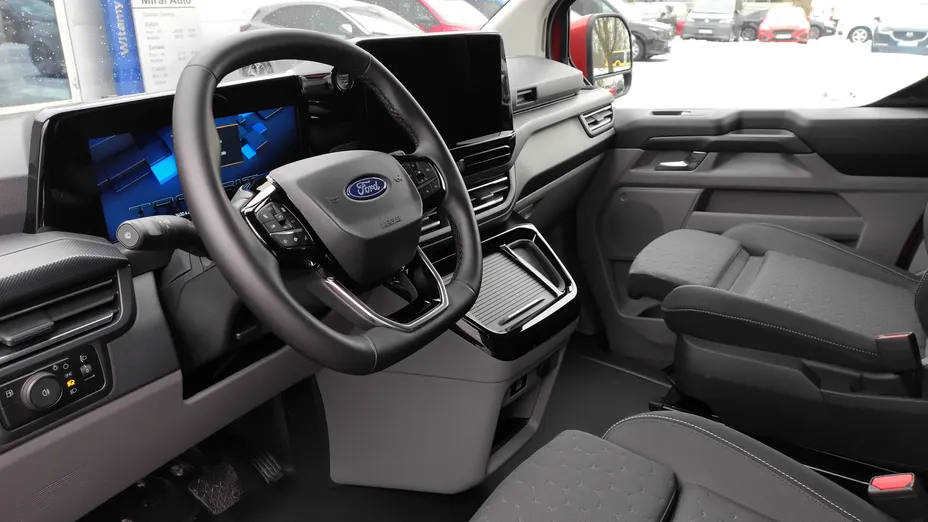 FORD Transit Custom Transit Custom 2.5 PHEV 320 L2H1 Limited CVT