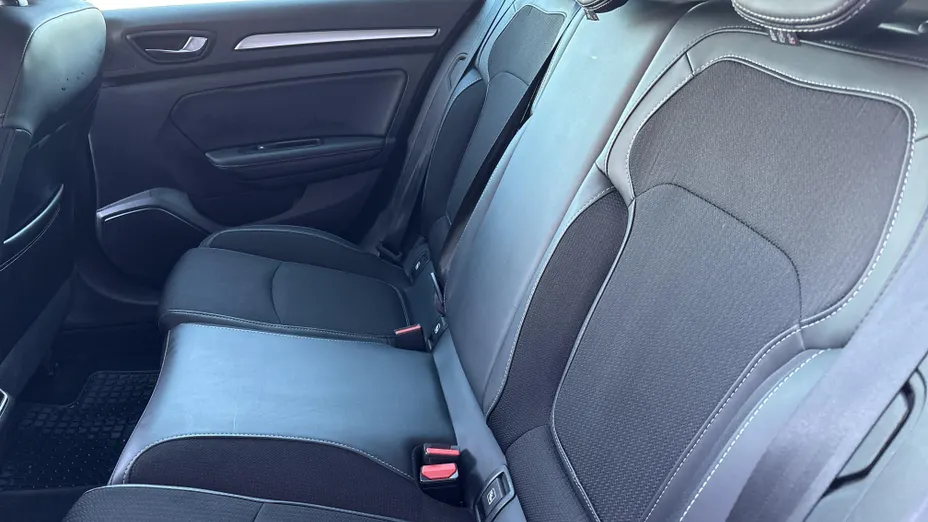 RENAULT Megane Megane 1.3 TCe FAP Intens EDC