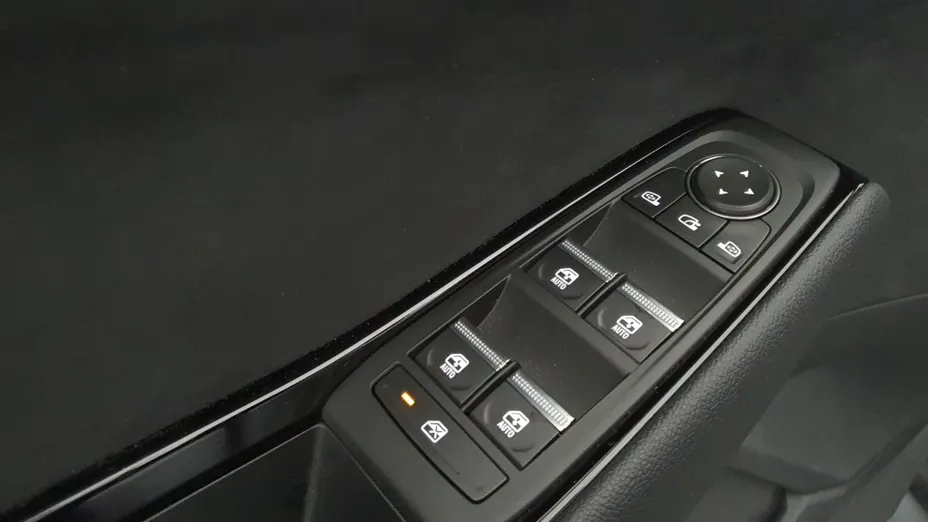 RENAULT Austral Austral 1.3 TCe mHEV Iconic esprit Alpine aut