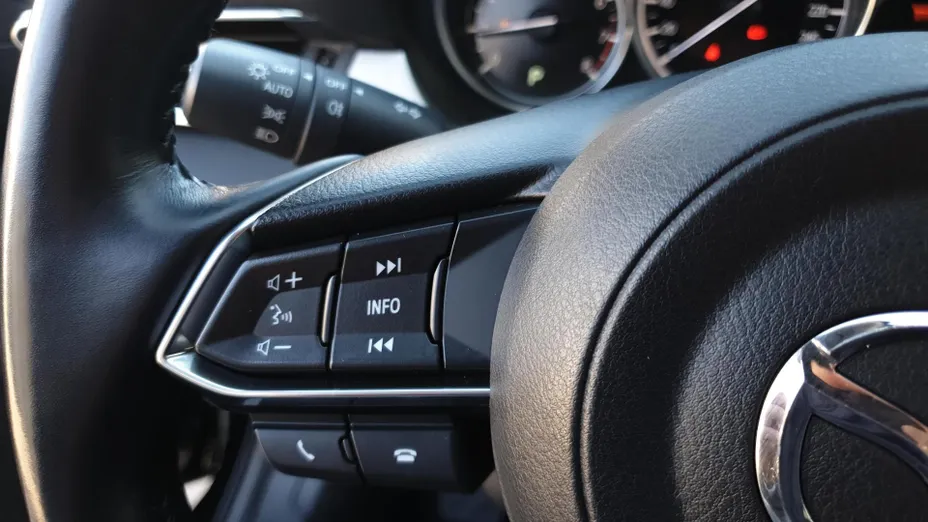 MAZDA 6 6 2.0 Center-Line aut