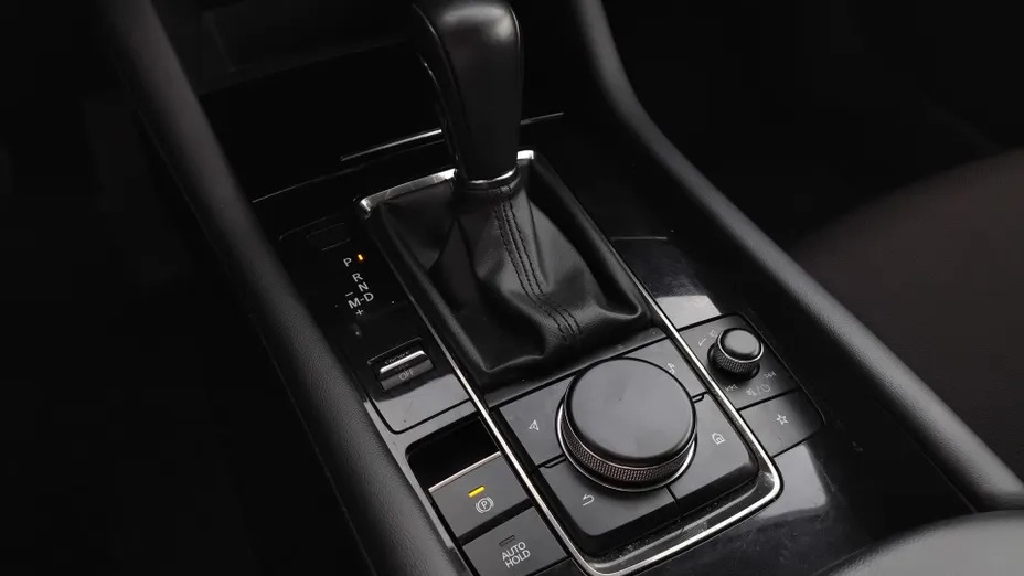 MAZDA 3 3 2.0 mHEV Kanjo aut