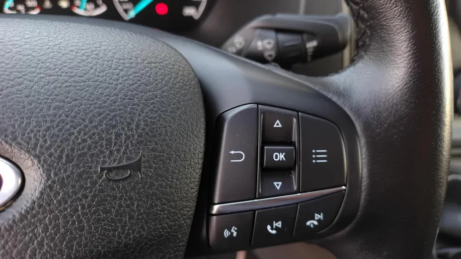 FORD Transit Custom Transit Custom Kombi 320 L2H1 Trend