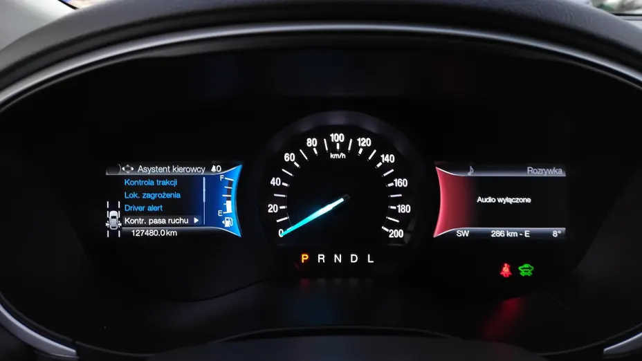 FORD Mondeo Mondeo 2.0 Hybrid Trend