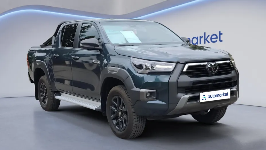 TOYOTA HiLux Hilux 2.8 D-4D mHEV Double Cab Invincible 4x4 aut