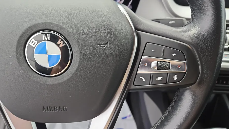 BMW Seria 2 216d Advantage aut