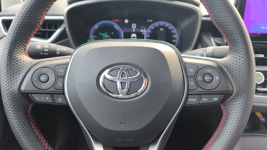 TOYOTA Corolla Corolla 1.8 Hybrid GR Sport