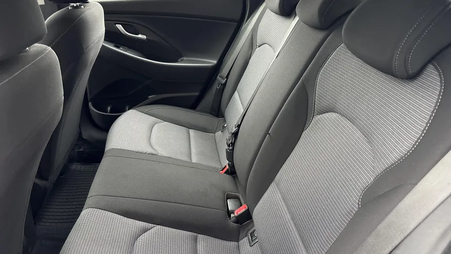 HYUNDAI i30 i30 1.5 DPI Modern