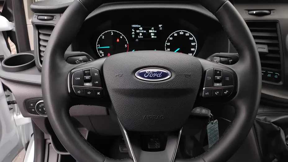 FORD Transit Custom Transit Custom 340 L2H1 Trend