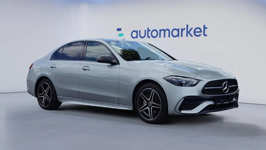 MERCEDES-BENZ C Klasa C 300 de PHEV 4-Matic AMG Nowy