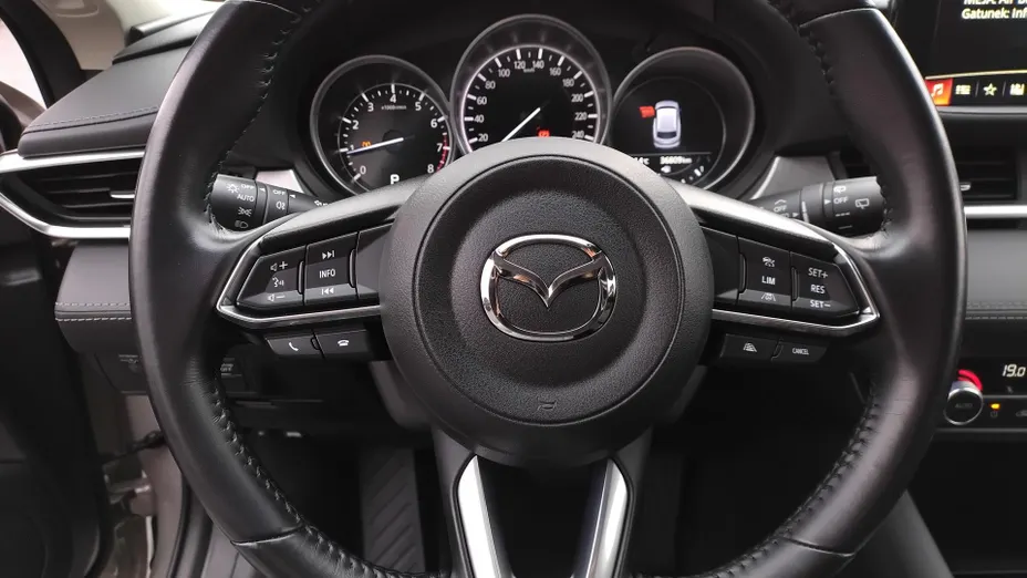 MAZDA 6 6 2.0 Center-Line aut