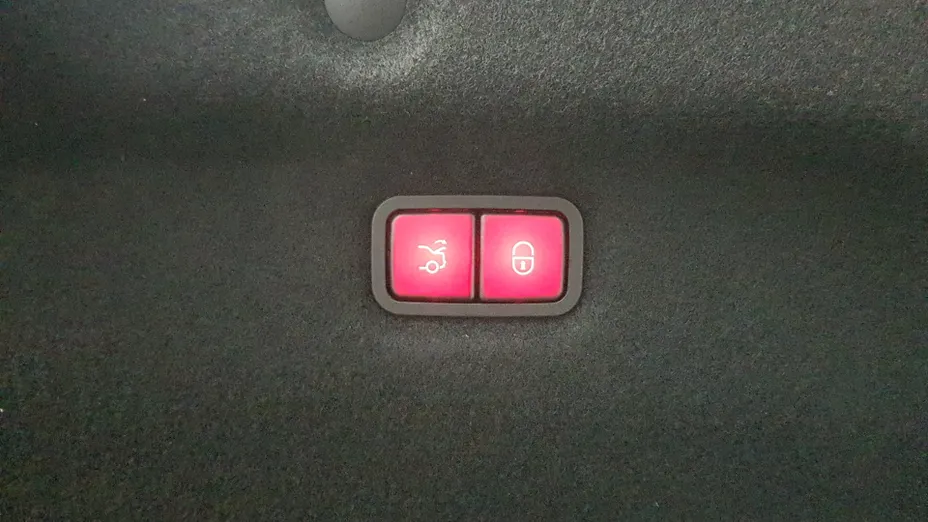 MERCEDES-BENZ SL AMG SL 63 4-Matic+