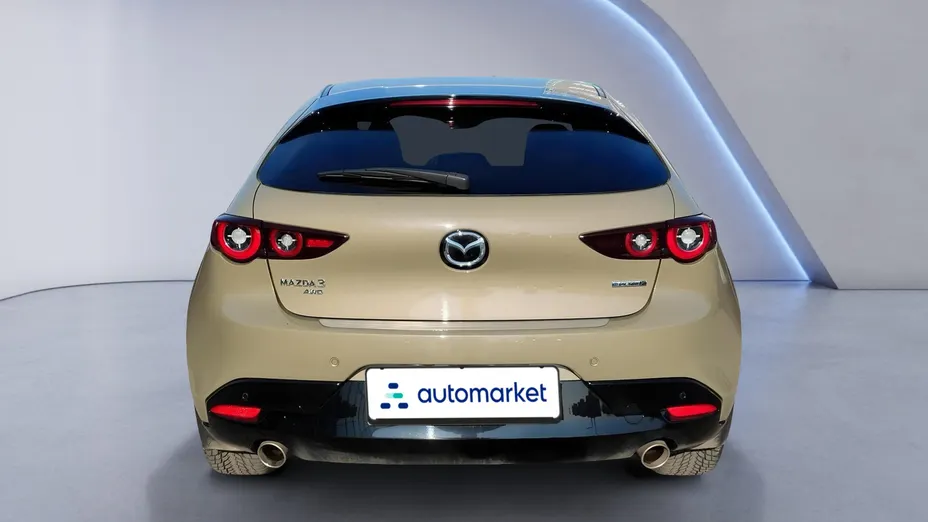 MAZDA 3 3 2.0 mHEV AWD Takumi aut