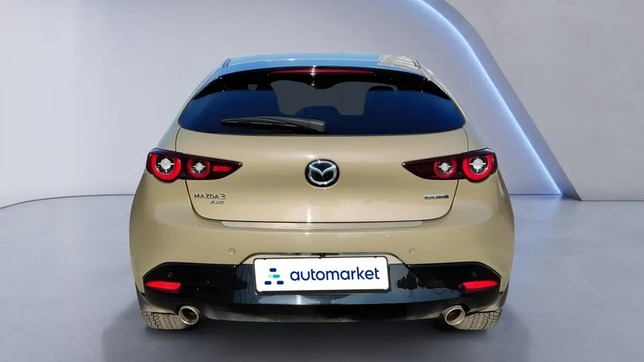 MAZDA 3 3 2.0 mHEV AWD Takumi aut