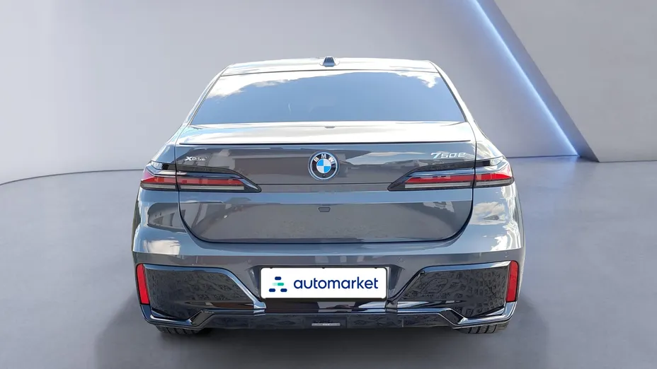 BMW Seria 7 750e PHEV xDrive M Sport sport-aut