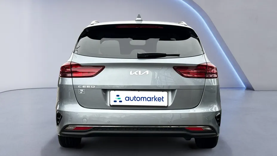 KIA Cee'd Ceed 1.5 T-GDI Tribute DCT