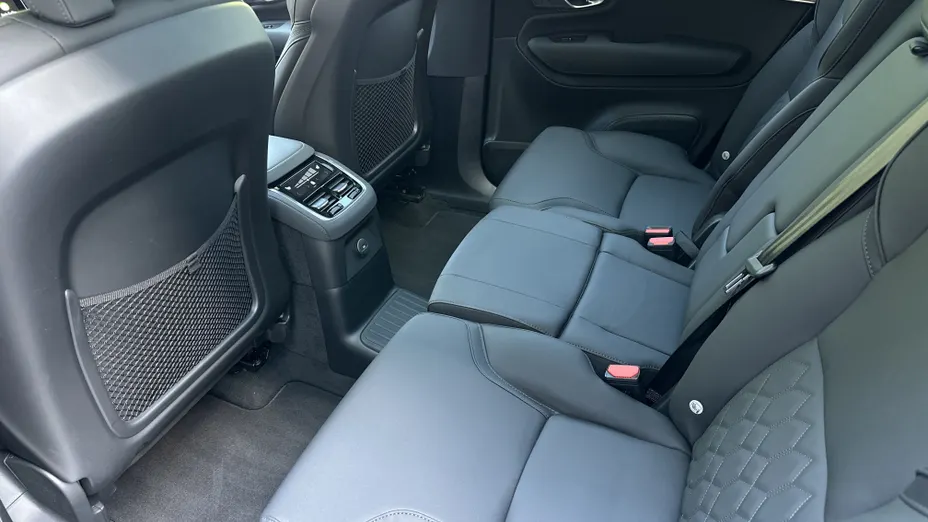 VOLVO XC90 XC90 B5 B AWD Plus Bright 7os aut