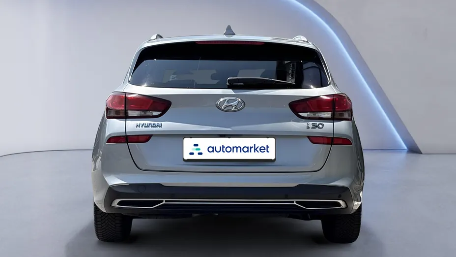 HYUNDAI i30 i30 1.6 D Comfort