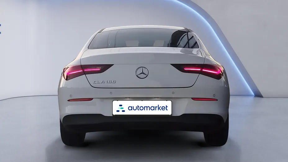 MERCEDES-BENZ CLA CLA 180 Progressive 7G-DCT