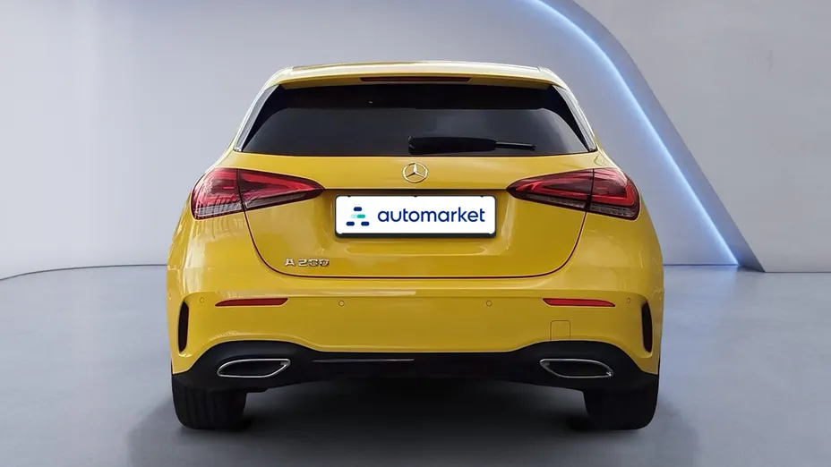 MERCEDES-BENZ A Klasa A 200 AMG Line 7G-DCT