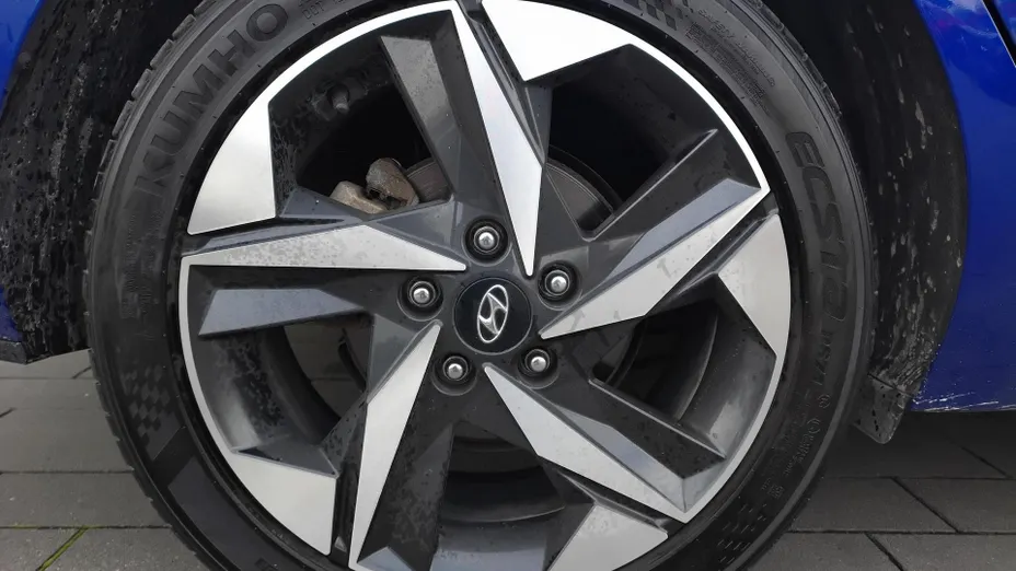 HYUNDAI Elantra Elantra 1.6 Executive