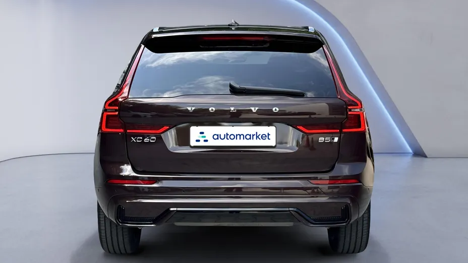 VOLVO XC60 XC60 B5 B AWD Ultra Dark aut