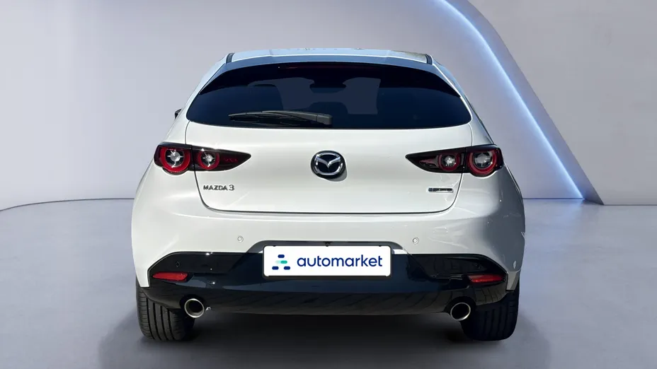 MAZDA 3 3 2.0 mHEV Centre-Line aut