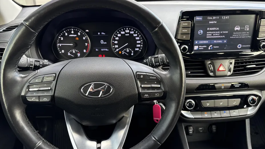 HYUNDAI i30 i30 1.0 T-GDI Modern