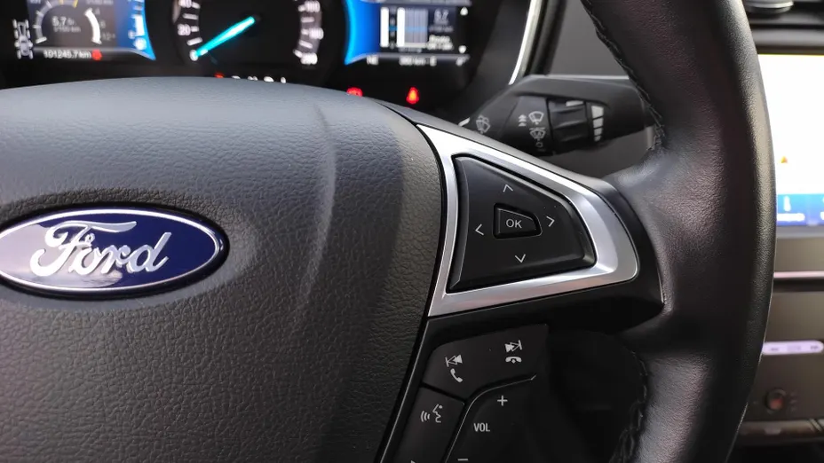 FORD Mondeo Mondeo 2.0 Hybrid Titanium