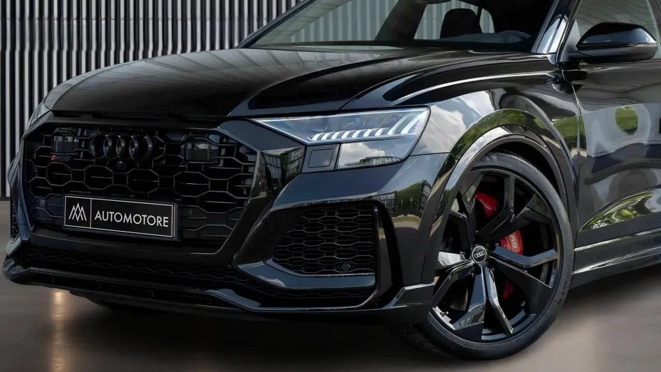 AUDI Q8 / E-Tron RS Q8 TFSI mHEV Quattro Tiptronic