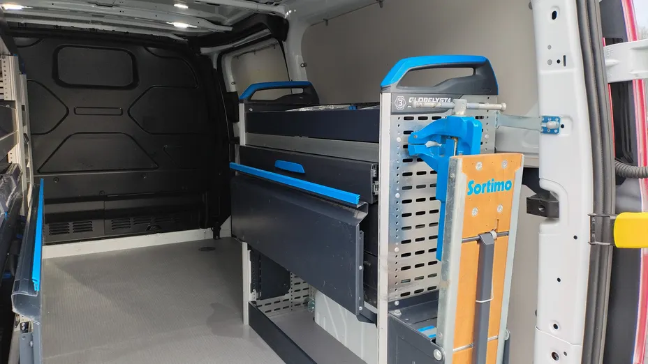 FORD Transit Custom Transit Custom 320 L2H1 Trend