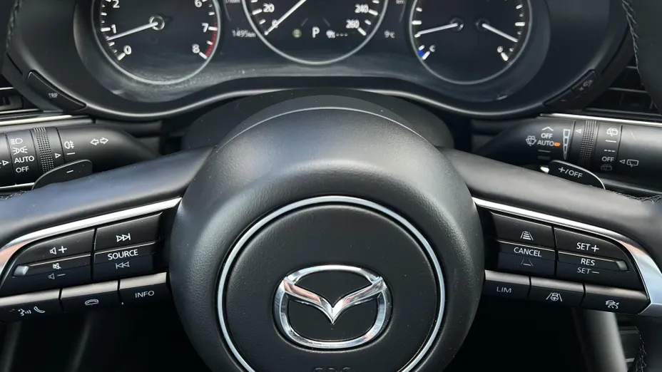 MAZDA 3 3 2.0 mHEV Exclusive-Line aut