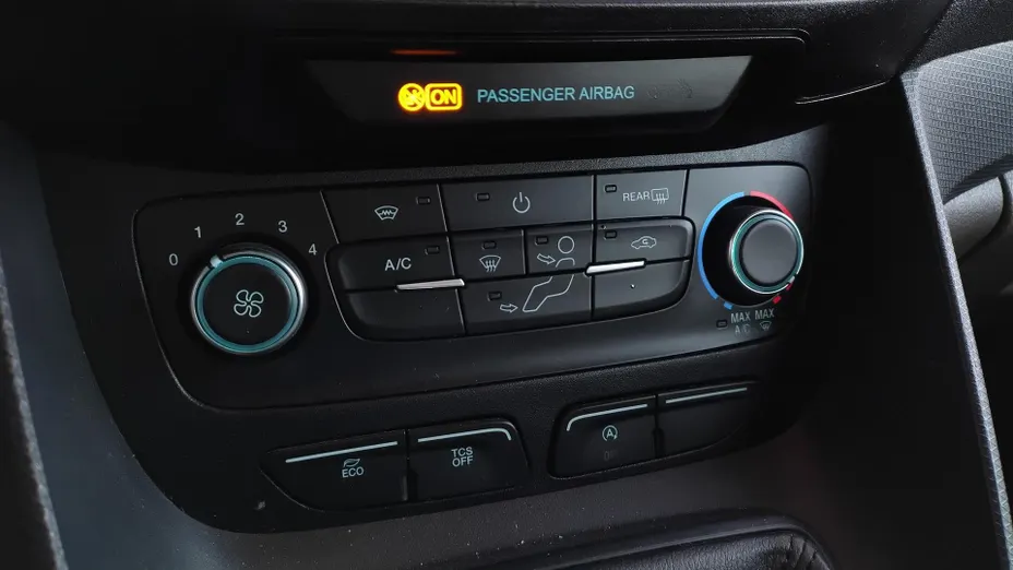 FORD Transit Connect Transit Connect Kombi 220 L1 Trend