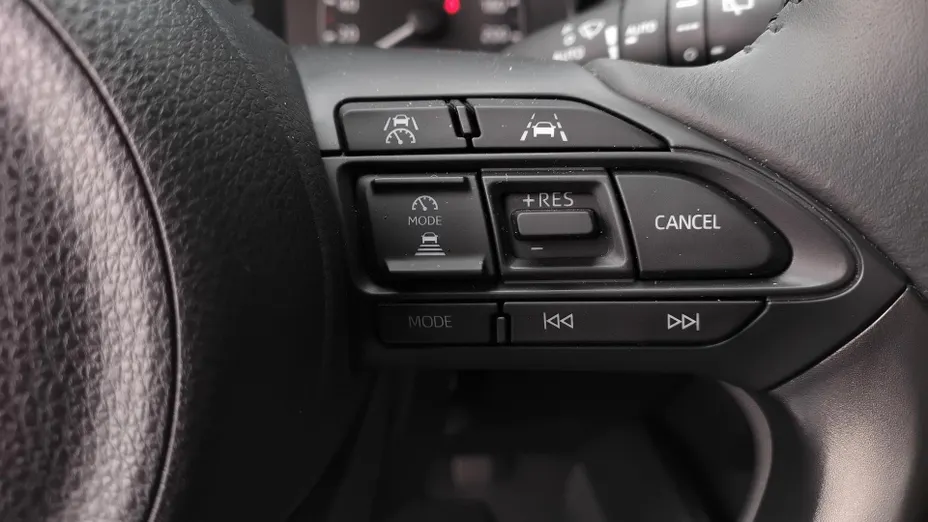 MAZDA 2 2 1.5 Hybrid Exclusive Line CVT