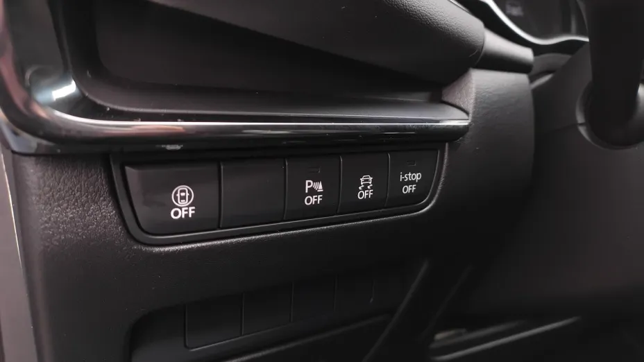 MAZDA 3 3 2.0 mHEV Kanjo aut