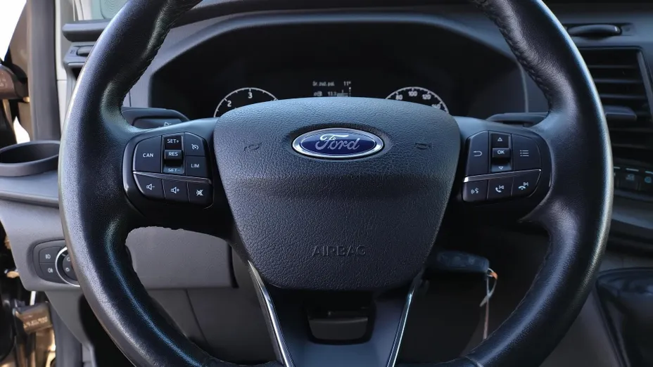 FORD Transit Custom Transit Custom Kombi 320 L2H1 Trend