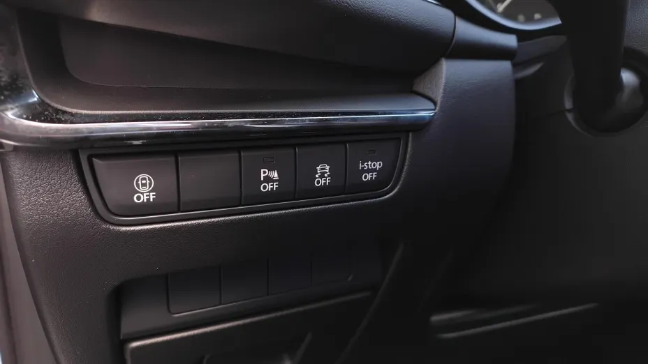 MAZDA 3 3 2.0 mHEV Kanjo aut