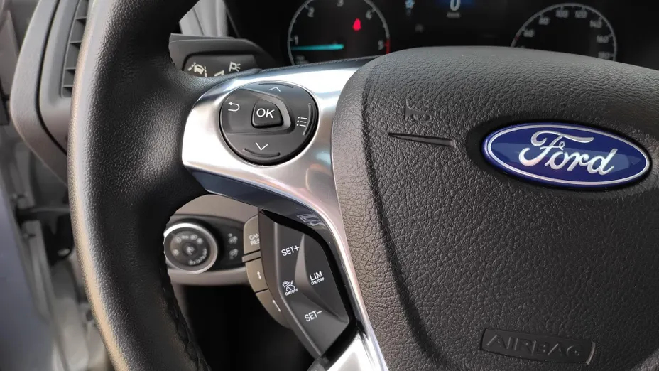 FORD Tourneo Connect Tourneo Connect 1.5 EcoBlue Titanium PowerShift