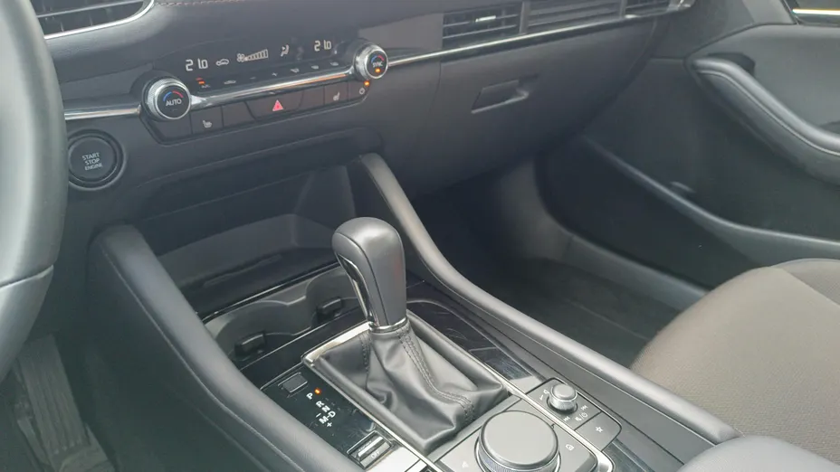 MAZDA 3 3 2.0 mHEV Exclusive Line