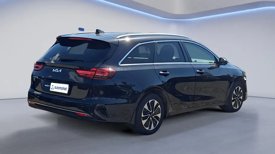 KIA Cee'd Ceed 1.5 T-GDI Tribute DCT