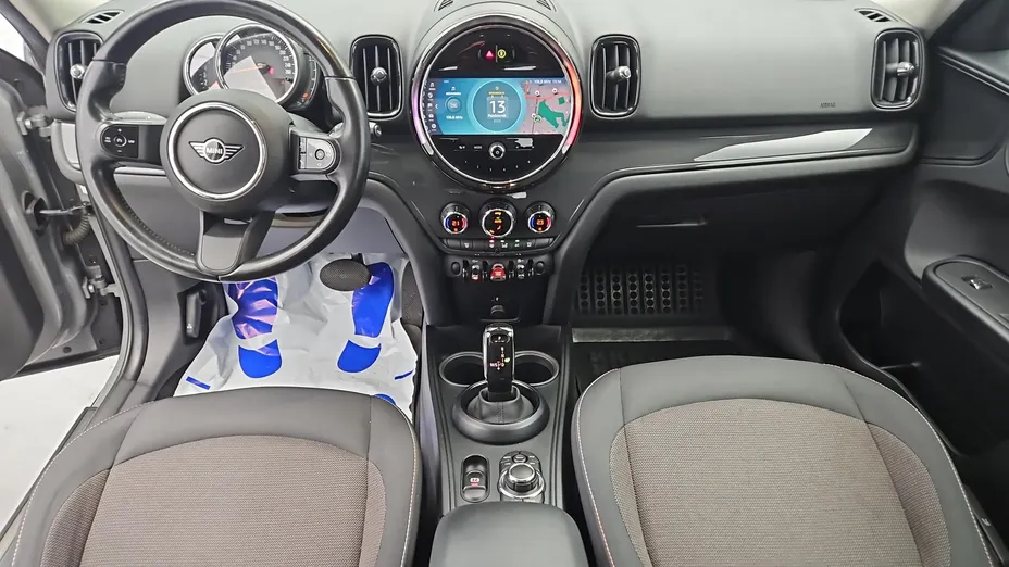 MINI [BMW] Countryman Cooper D aut