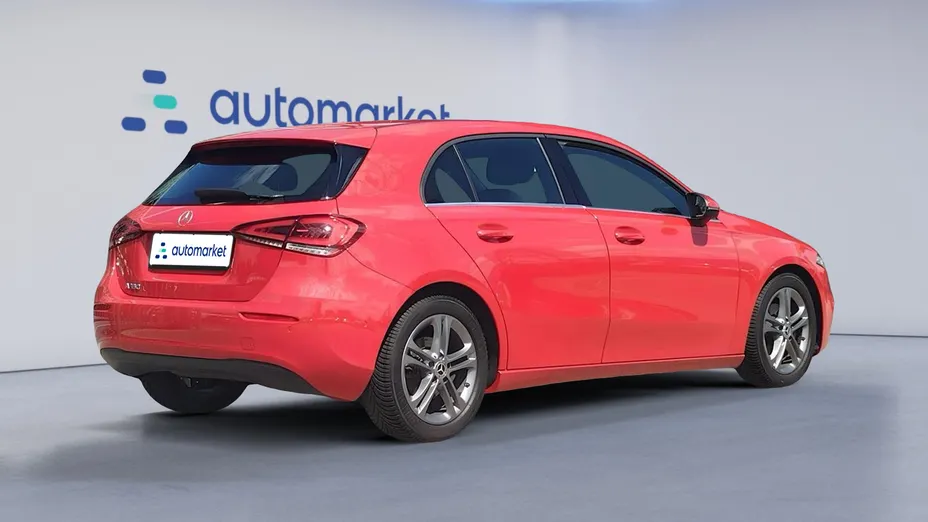 MERCEDES-BENZ A Klasa A 180 7G-DCT Urban