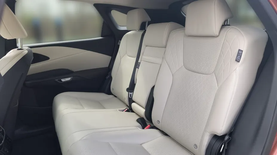 LEXUS RX RX 450h+ F Sport Design