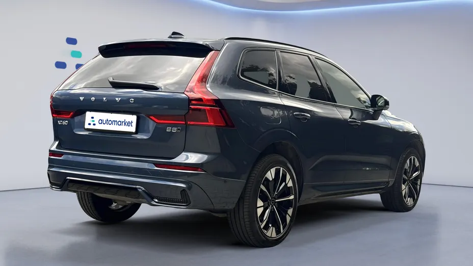 VOLVO XC60 XC60 B5 B AWD Ultra Dark aut