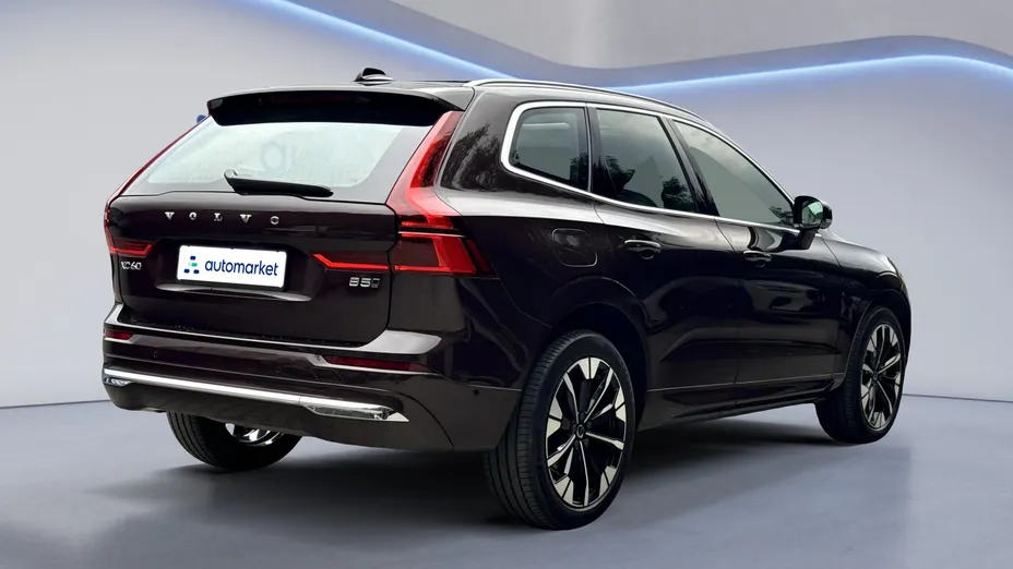 VOLVO XC60 XC60 B5 B AWD Ultra Bright aut