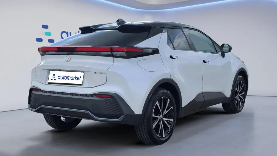 TOYOTA C-HR C-HR 2.0 PHEV Dynamic Force Style