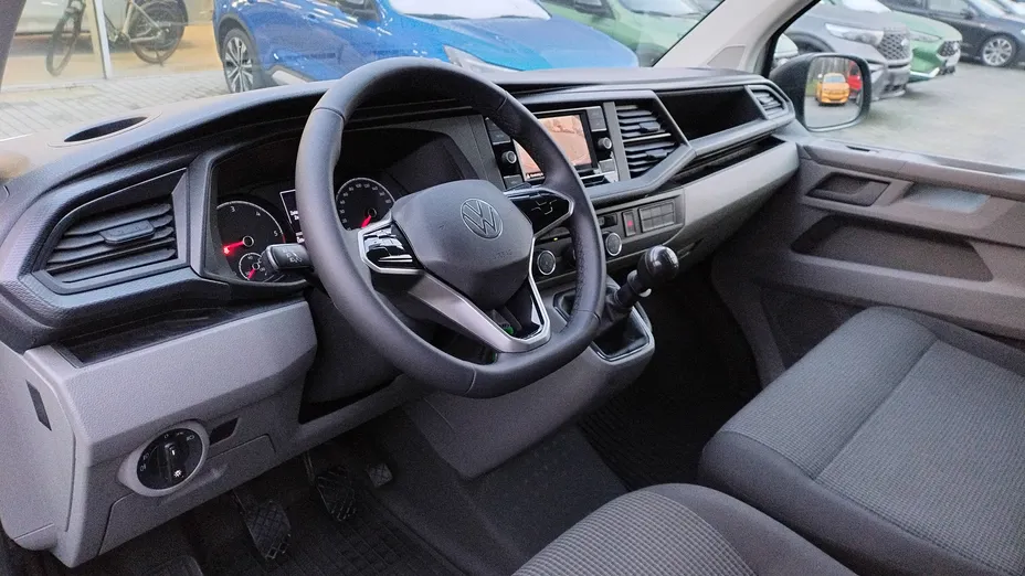 VOLKSWAGEN Transporter Transporter T6.1 TDI L2H1