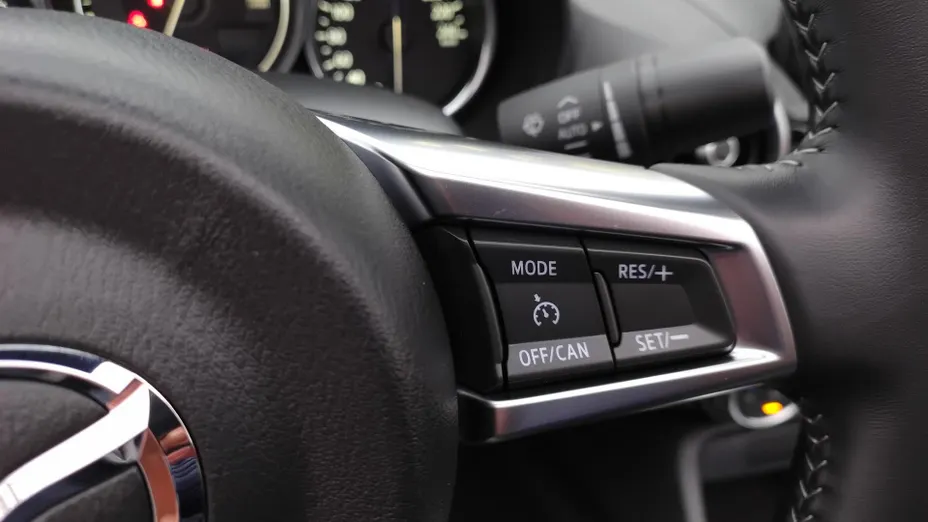 MAZDA MX-5 MX-5 2.0 Exclusive-Line i-ELOOP