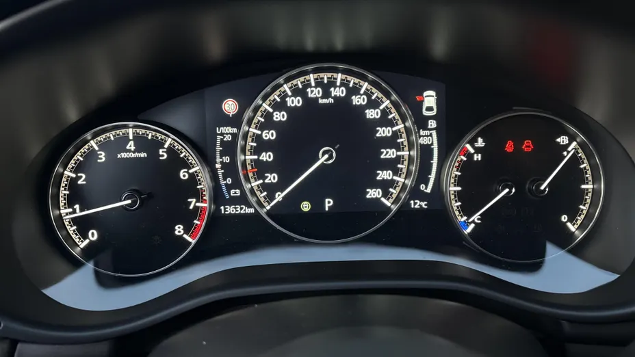 MAZDA 3 3 2.0 mHEV Nagisa aut