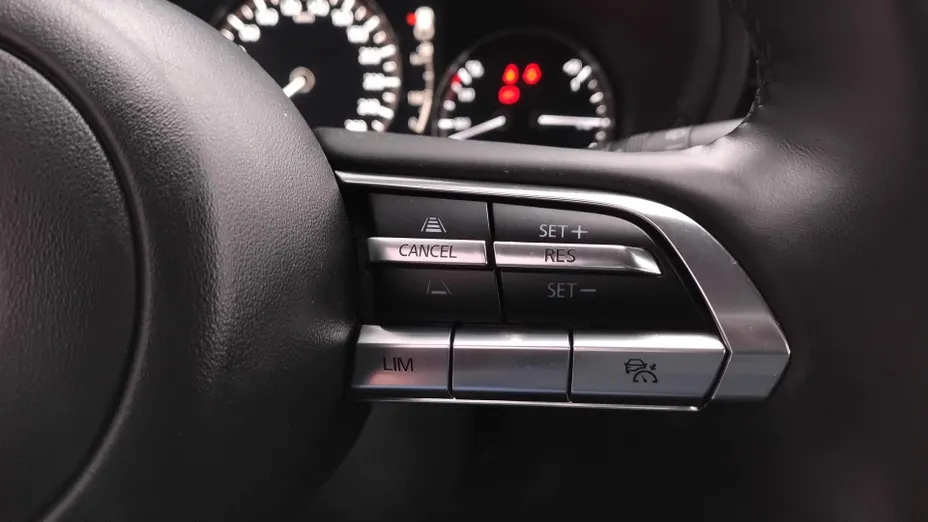 MAZDA CX-30 CX-30 2.0 mHEV Hikari 2WD aut